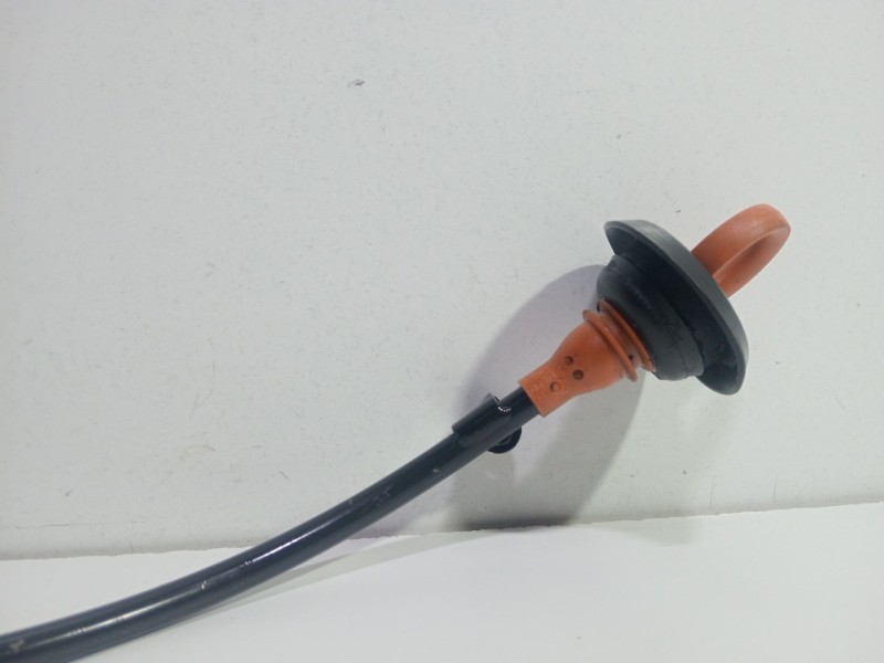 Recambio de varilla aceite para seat leon (1p1) 2.0 tdi referencia OEM IAM 03G103634  