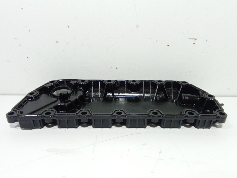 Recambio de carter para mercedes-benz clase e (w213) e 220 d (213.004) referencia OEM IAM A6540107100  