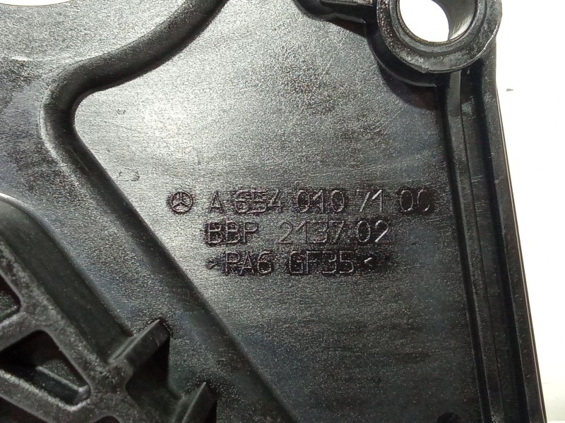 Recambio de carter para mercedes-benz clase e (w213) e 220 d (213.004) referencia OEM IAM A6540107100  