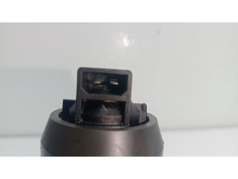 Recambio de inyector para volkswagen golf v (1k1) 1.9 tdi 4motion referencia OEM IAM 038130073AG  