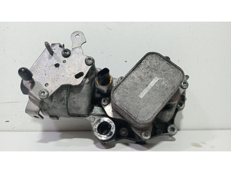 Recambio de soporte filtro aceite para peugeot 2008 i (cu_) 1.6 hdi referencia OEM IAM 9823532380  