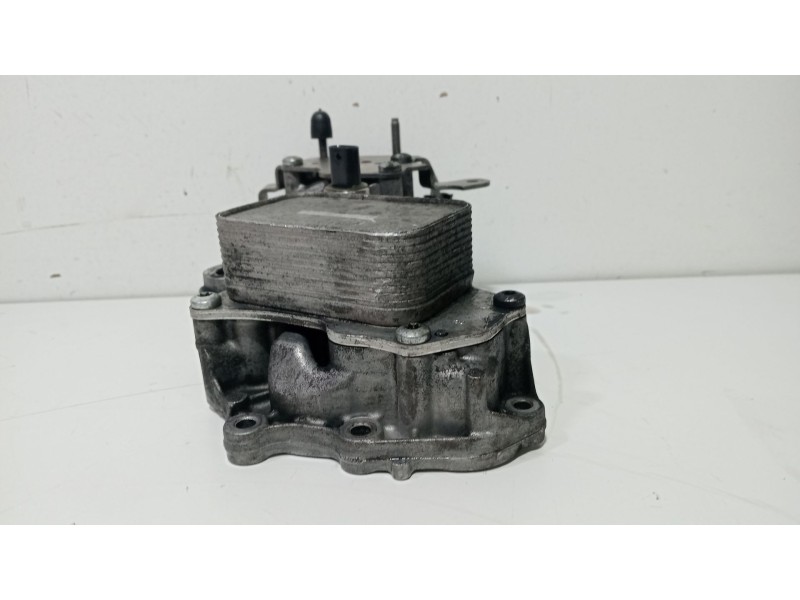 Recambio de soporte filtro aceite para peugeot 2008 i (cu_) 1.6 hdi referencia OEM IAM 9823532380  