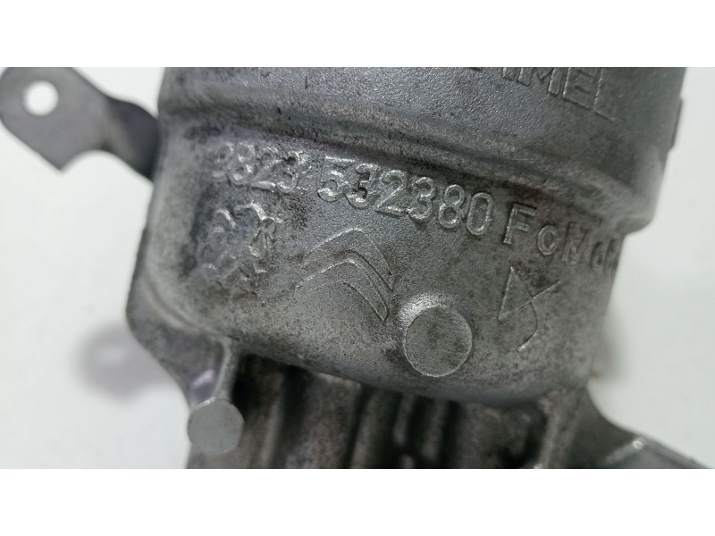 Recambio de soporte filtro aceite para peugeot 2008 i (cu_) 1.6 hdi referencia OEM IAM 9823532380  