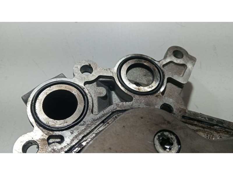 Recambio de bomba aceite para citroën c3 iii van (sx_, sy_) 1.2 vti referencia OEM IAM 9823740280  