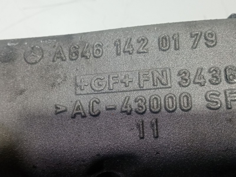 Recambio de colector admision para mercedes-benz sprinter ii james cook (906) 313 cdi classic referencia OEM IAM A6461420179  