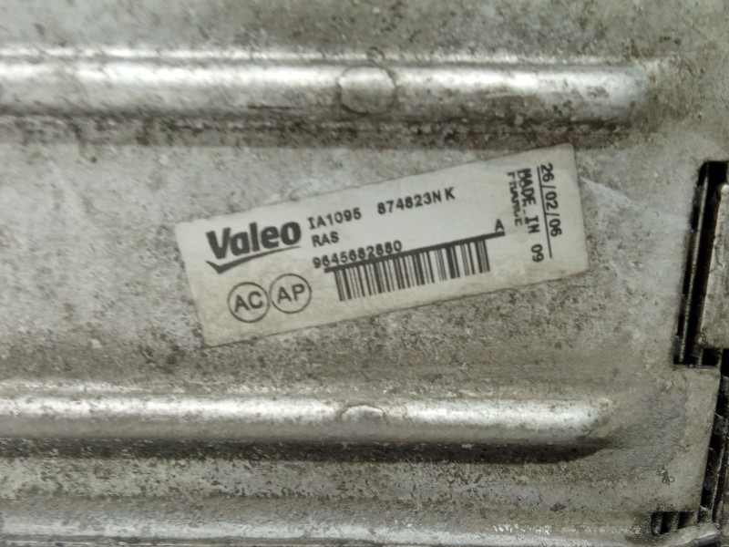 Recambio de intercooler para peugeot 407 (6d_) 2.0 hdi (6drhrh) referencia OEM IAM 9645682880  