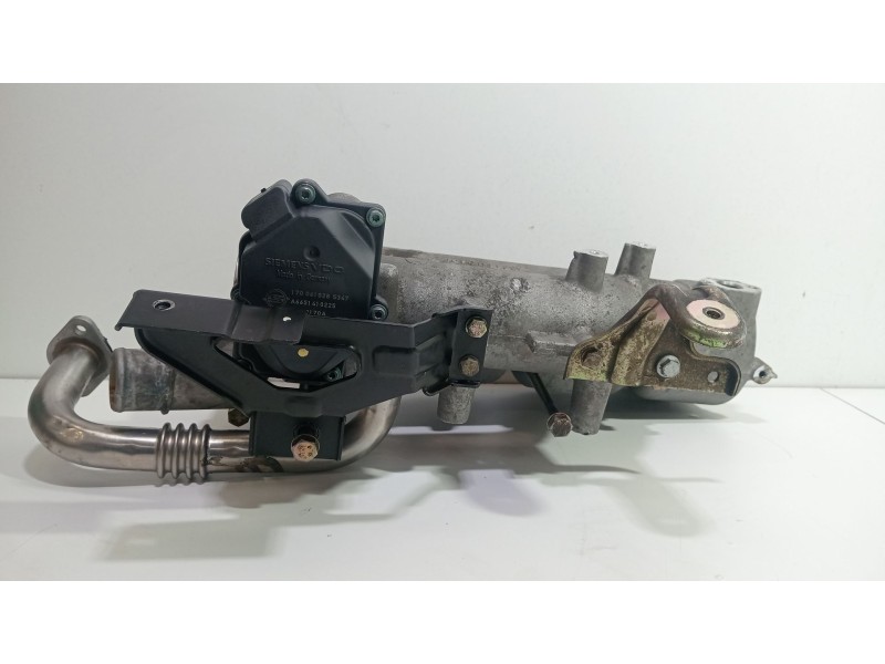 Recambio de colector admision para ssangyong kyron 200 xdi limited referencia OEM IAM A6641410801  