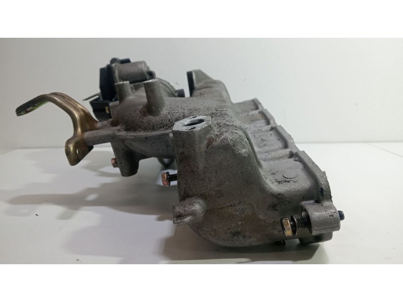 Recambio de colector admision para ssangyong kyron 200 xdi limited referencia OEM IAM A6641410801  