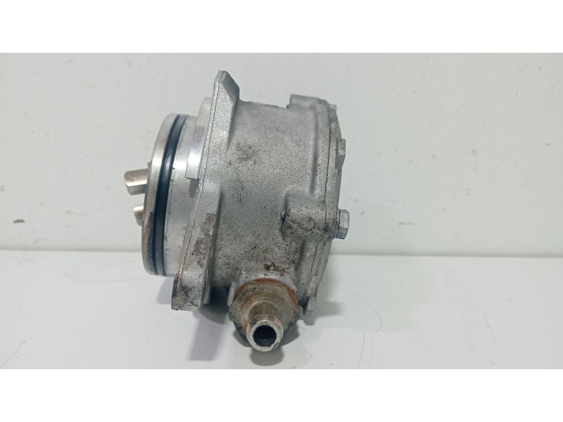 Recambio de depresor freno / bomba vacio para bmw serie 3 berlina (e46) 320d edition exclusiv referencia OEM IAM 96110885  