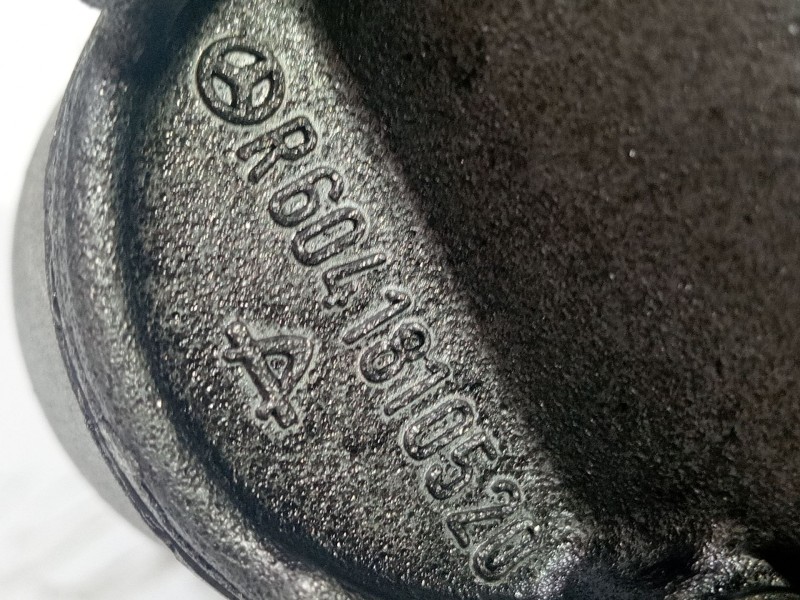 Recambio de bomba aceite para mercedes-benz clase e (w210) berlina diesel 220 cdi (210.006) referencia OEM IAM R6041810520  