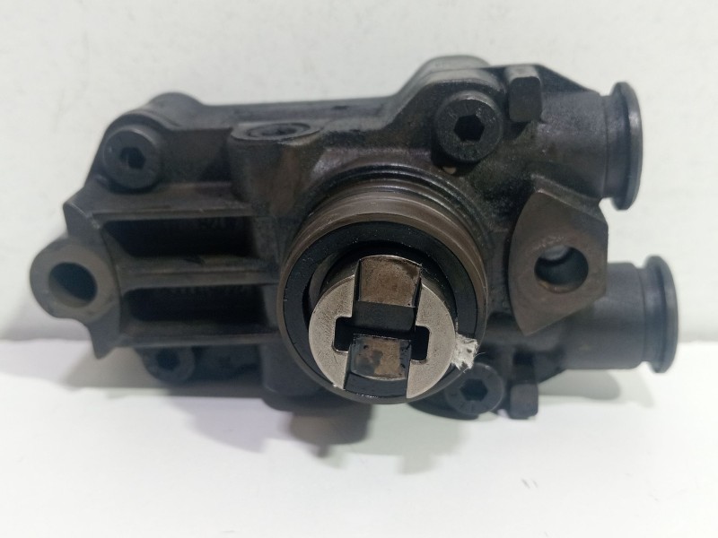 Recambio de bomba combustible para mercedes-benz clase e (w210) e 200 cdi (210.007) referencia OEM IAM A6110900250  