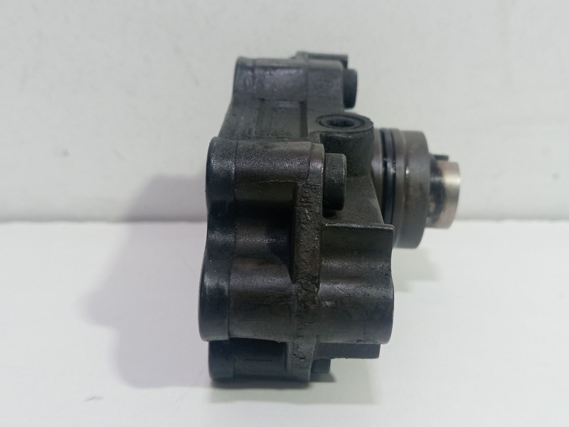 Recambio de bomba combustible para mercedes-benz clase e (w210) e 200 cdi (210.007) referencia OEM IAM A6110900250  