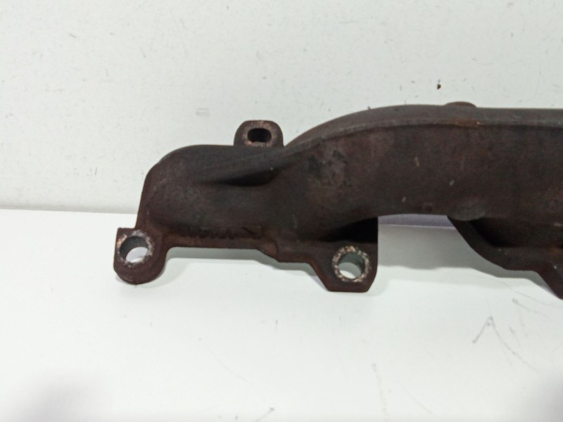 Recambio de colector escape para mercedes-benz clase c (w202) berlina 220 cdi (202.133) referencia OEM IAM A6511420001  