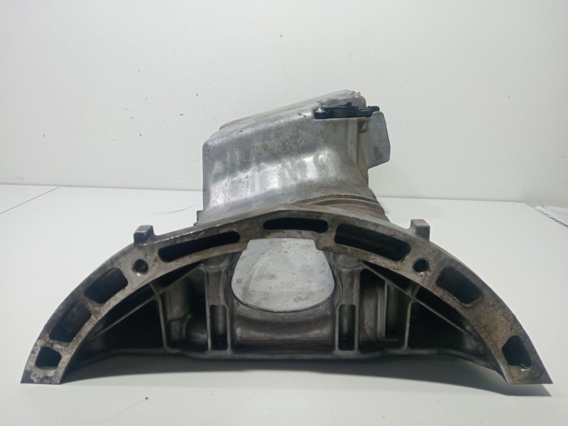 Recambio de carter para mercedes-benz clase e (w210) e 200 d (210.003) referencia OEM IAM R6110140002  