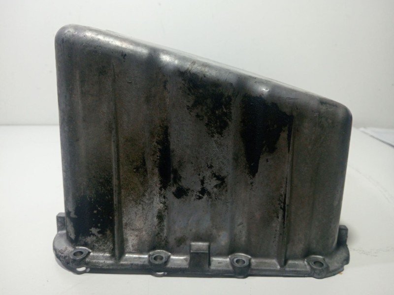 Recambio de carter para mercedes-benz clase e (w210) e 200 d (210.003) referencia OEM IAM R6110140002  