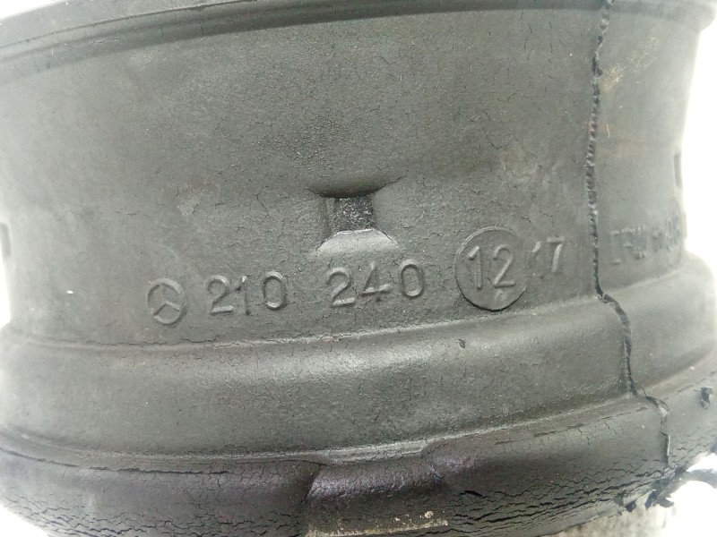 Recambio de soporte motor para mercedes-benz clase c (w204) c 200 cdi (204.007, 204.006) referencia OEM IAM A2102401217  