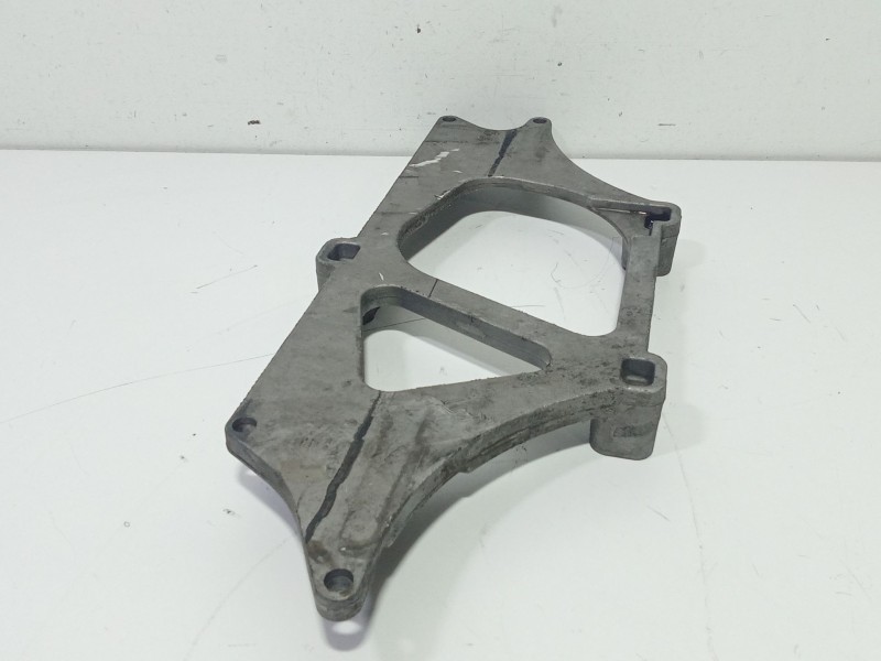 Recambio de enfriador egr para volkswagen amarok (2ha, 2hb, s1b, s6b, s7a, s7b) 2.0 tdi referencia OEM IAM 03L131535E  