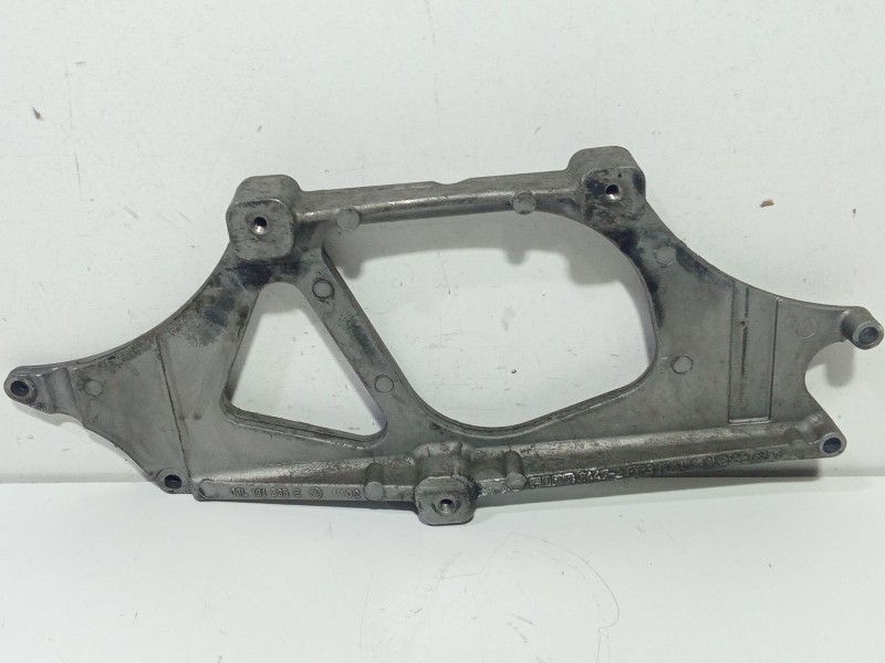 Recambio de enfriador egr para volkswagen amarok (2ha, 2hb, s1b, s6b, s7a, s7b) 2.0 tdi referencia OEM IAM 03L131535E  