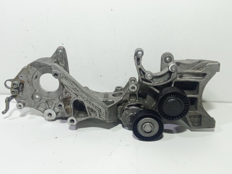 Recambio de soporte alternador para volkswagen crafter 30-35 autobús (2e_) 2.5 tdi referencia OEM IAM 03L903143L  