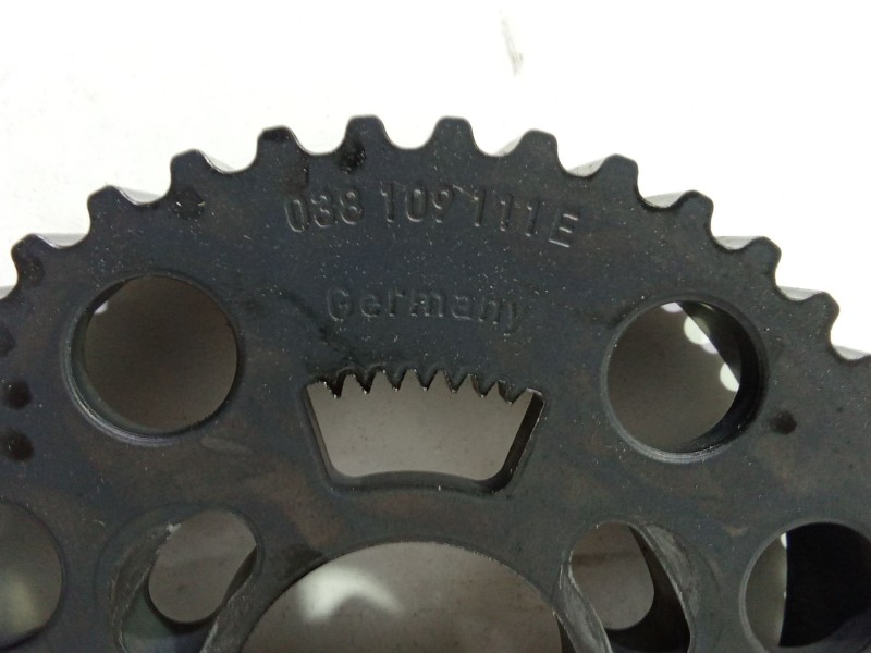 Recambio de polea arbol levas para audi a4 b7 avant (8ed) 2.0 tdi 16v referencia OEM IAM 038109111E  