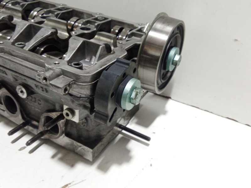 Recambio de culata para audi a4 b7 avant (8ed) 2.0 tdi 16v referencia OEM IAM 03G103373A  