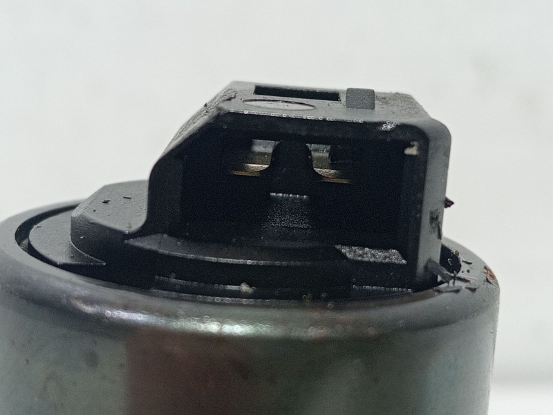 Recambio de inyector para seat leon (1p1) 2.0 tdi referencia OEM IAM 03G130073G  