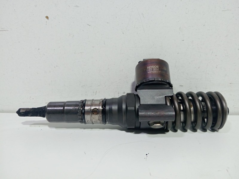 Recambio de inyector para seat leon (1p1) 2.0 tdi referencia OEM IAM 03G130073G  