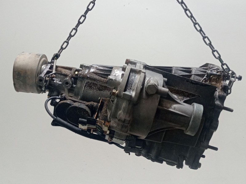 Recambio de caja transfer para mitsubishi montero (v60/v70) 3.2 di-d boss (3-ptas.) referencia OEM IAM 0011000010  