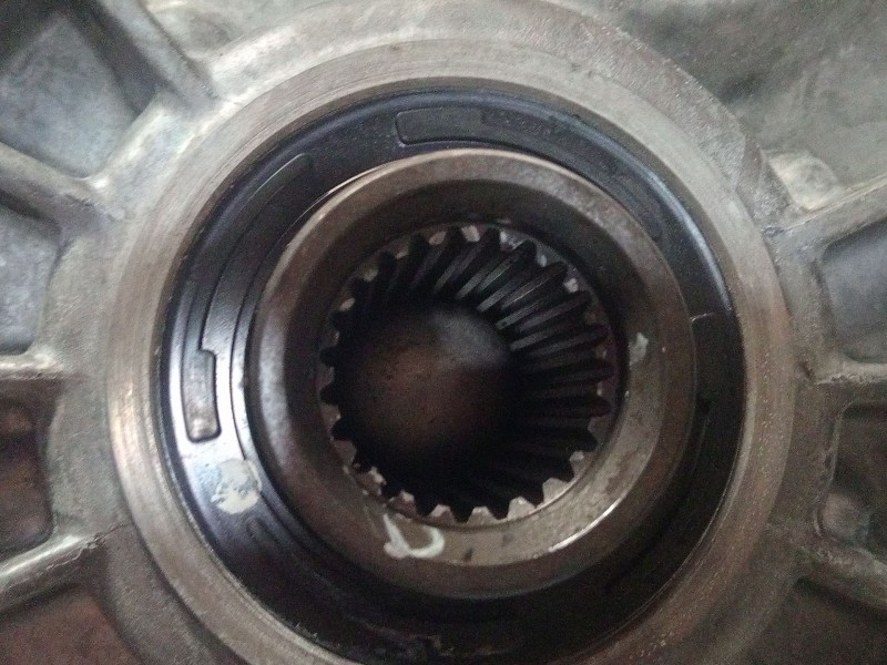 Recambio de caja transfer para mitsubishi montero (v60/v70) 3.2 di-d boss (3-ptas.) referencia OEM IAM 0011000010  