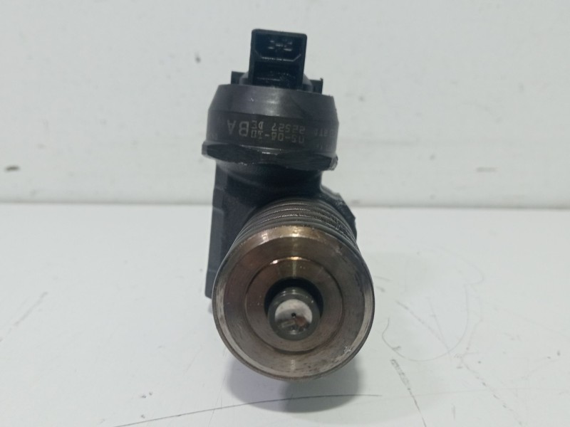 Recambio de inyector para volkswagen golf v (1k1) 1.9 tdi 4motion referencia OEM IAM 038130073AG  