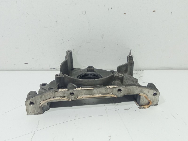 Recambio de tapa distribucion para volkswagen passat b6 (3c2) 2.0 tdi referencia OEM IAM 03G103153B  