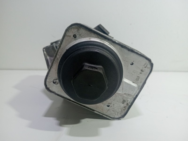 Recambio de soporte filtro aceite para audi a3 (8p1) 1.6 tdi referencia OEM IAM 045115389  