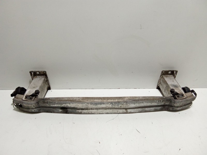 Recambio de refuerzo paragolpes delantero para audi a5 (8t3) 2.0 tdi referencia OEM IAM 8K0807113D  