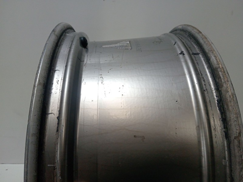 Recambio de llanta para audi a5 (8t3) 2.0 tdi referencia OEM IAM 8T0601025F  