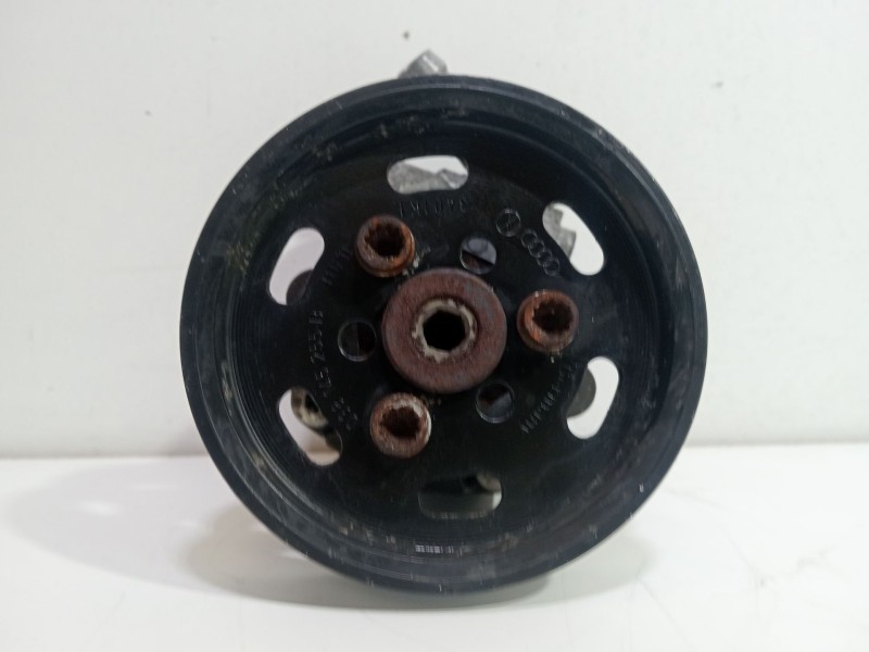 Recambio de bomba direccion para audi a5 (8t3) 2.0 tdi referencia OEM IAM 8k0145154G  