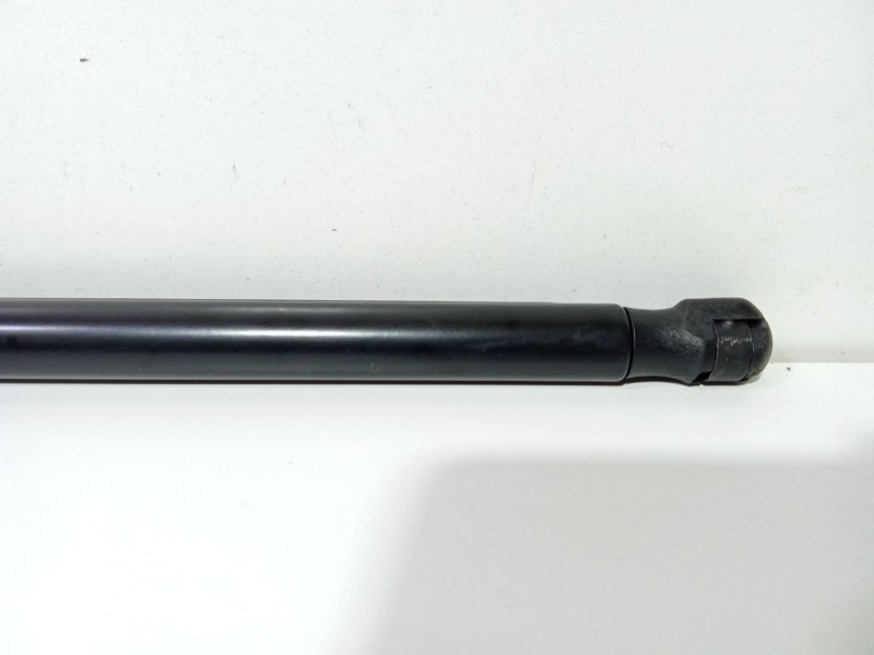 Recambio de amortiguadores maletero / porton para audi a5 (8t3) 2.0 tdi referencia OEM IAM 8T082335902S  