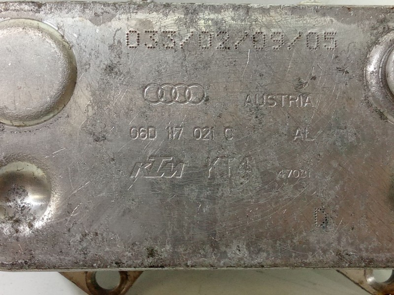 Recambio de enfriador aceite motor para audi a3 (8v1, 8vk) 2.0 tfsi quattro referencia OEM IAM 06D117021C  