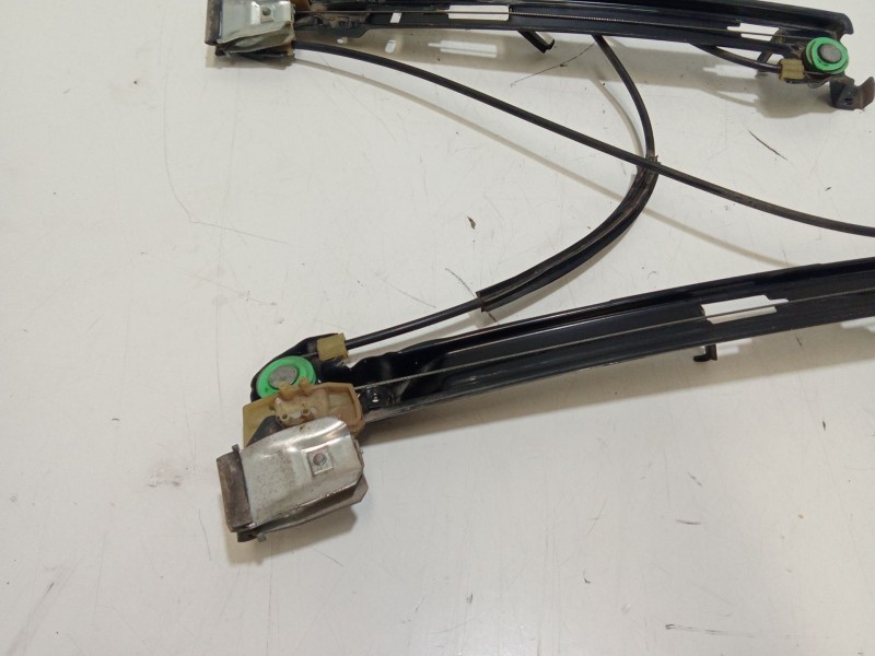 Recambio de mando elevalunas delantero derecho para seat leon (1p1) 1.9 tdi referencia OEM IAM LEON (1P1) 1.9 TDI 2005 - 0 1900 