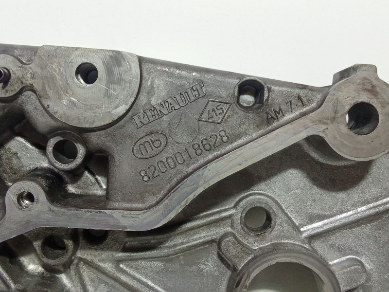 Recambio de tapa distribucion para renault laguna ii grandtour (kg0) 1.9 dci diesel referencia OEM IAM 8200018628  