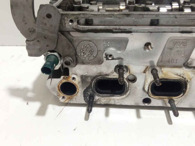 Recambio de culata para volkswagen crafter 30-50 caja/chasis (2f_) 2.0 tdi referencia OEM IAM 03L103403  