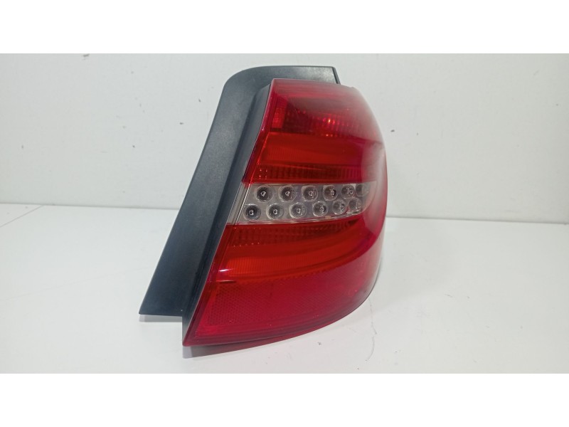 Recambio de piloto trasero derecho para mercedes-benz clase b sports tourer (w246, w242) b 180 cdi (246.200) referencia OEM IAM 