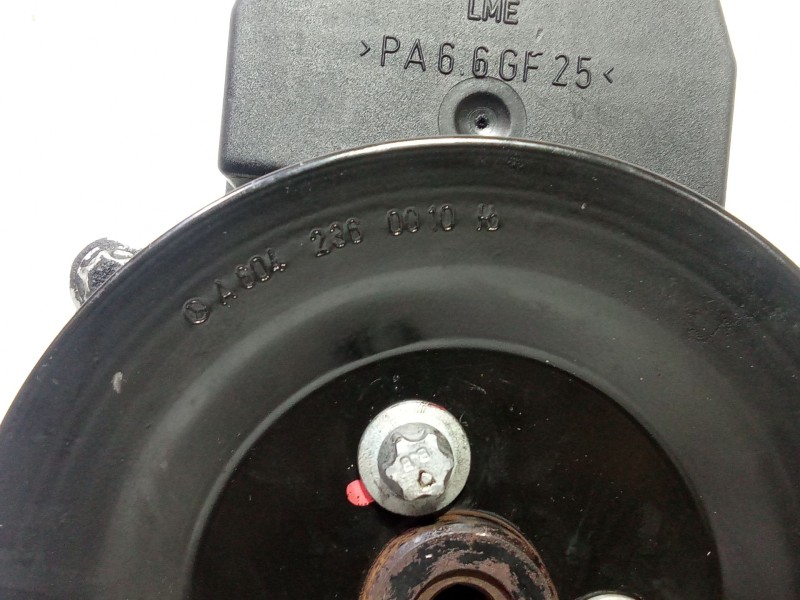 Recambio de bomba direccion para mercedes-benz vito (w638) combi 110 d  (638.174) referencia OEM IAM A6042360010  