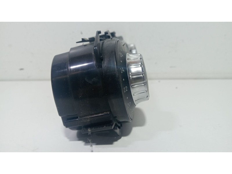 Recambio de mando climatizador para mercedes-benz clase b sports tourer (w246, w242) b 180 cdi (246.200) referencia OEM IAM A246