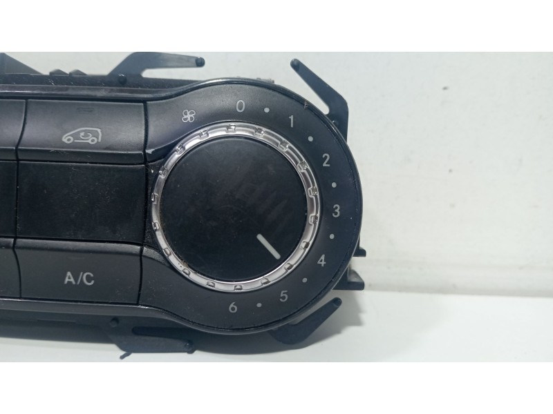 Recambio de mando climatizador para mercedes-benz clase b sports tourer (w246, w242) b 180 cdi (246.200) referencia OEM IAM A246
