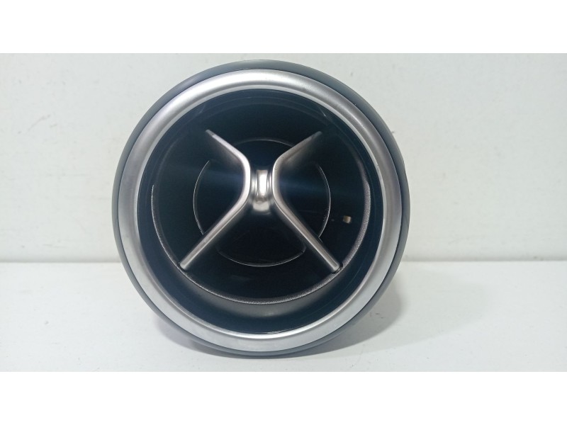 Recambio de rejilla aireadora para mercedes-benz clase b sports tourer (w246, w242) b 180 cdi (246.200) referencia OEM IAM a2468