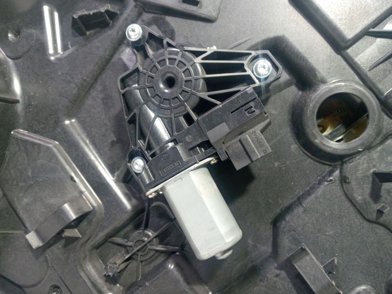 Recambio de elevalunas trasero derecho para mercedes-benz clase b sports tourer (w246, w242) b 180 cdi (246.200) referencia OEM 