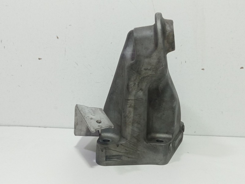 Recambio de soporte motor derecho para mercedes-benz clase e (w213) e 350 d (213.033) referencia OEM IAM A6422234404  
