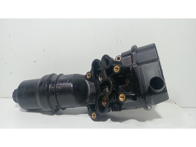 Recambio de soporte filtro aceite para volkswagen golf v (1k1) 2.0 fsi referencia OEM IAM 06F115397F  