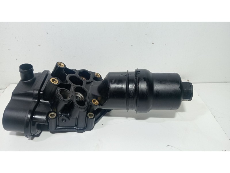 Recambio de soporte filtro aceite para volkswagen golf v (1k1) 2.0 fsi referencia OEM IAM 06F115397F  
