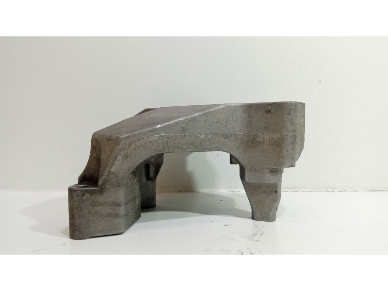 Recambio de soporte motor para volkswagen passat b6 (3c2) 2.0 fsi referencia OEM IAM 06F199207H  